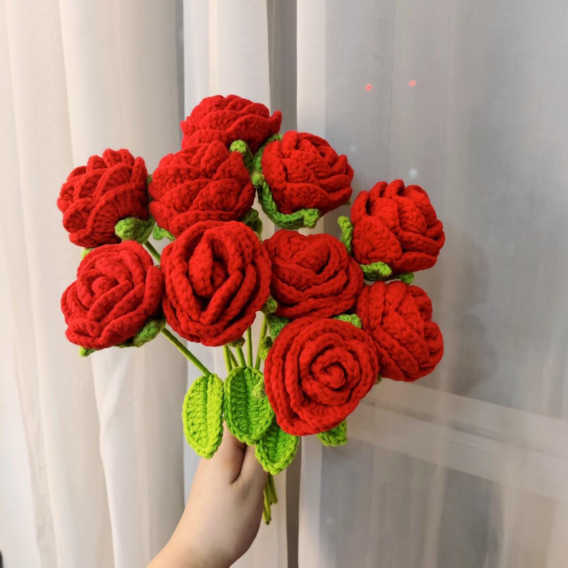 

Handmade Rose Crochet Flower Bouquet - Valentine s & Mother s Day Gift Single Random Color