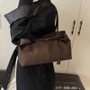 Premium sense large capacity fashionable retro tote bag women's 2025 new niche simple casual underarm shoulder bag