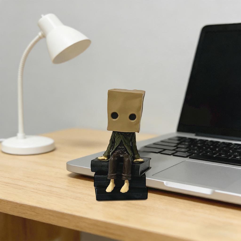 Protagonist Game Peripheral Anime Figurine Model