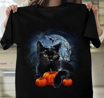 Vintage Cute Cat And Pumpkin Moon Night Funny Halloween T-Shirt Size S-5XL Unisex T-Shirt