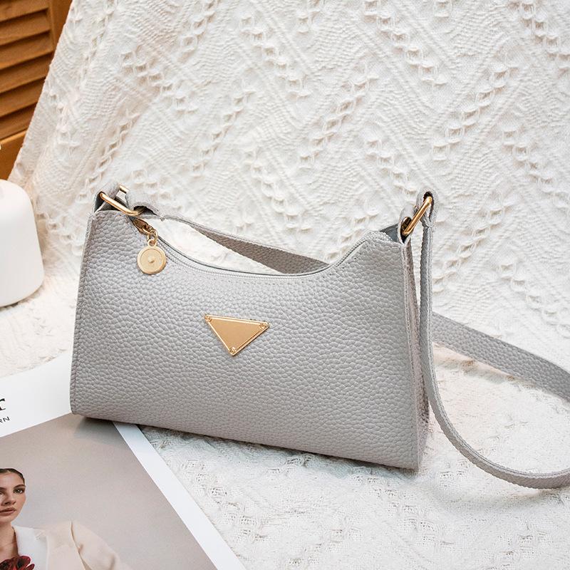 Niche applicable pillow high value women's shoulder women's bag texture niche women's bag