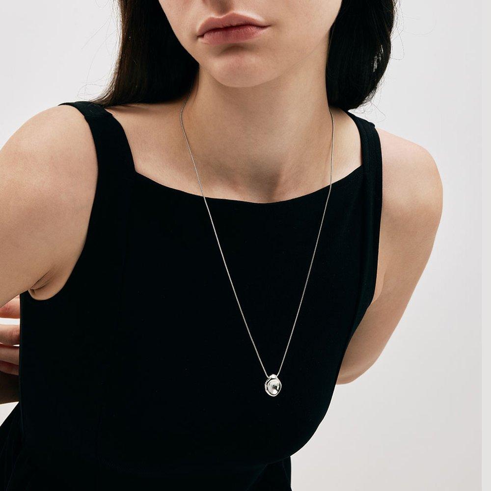 Melting Pendant Necklace