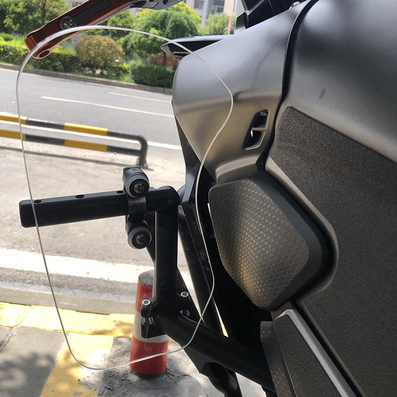 Motorcycle Suzuki DL250 Windshield & Knee Pad Deflector