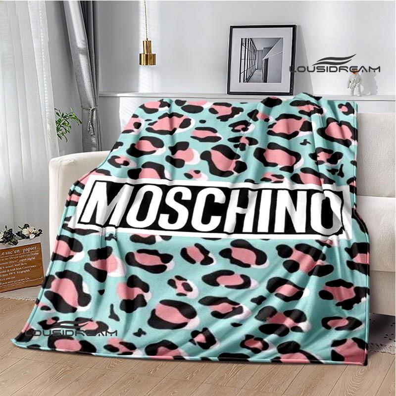 

Fashionable Cartoon Bear Pattern Logo Printed Blanket Children s Beautiful Warm Blanket Soft Flannel Blanket for Gift All Seasons