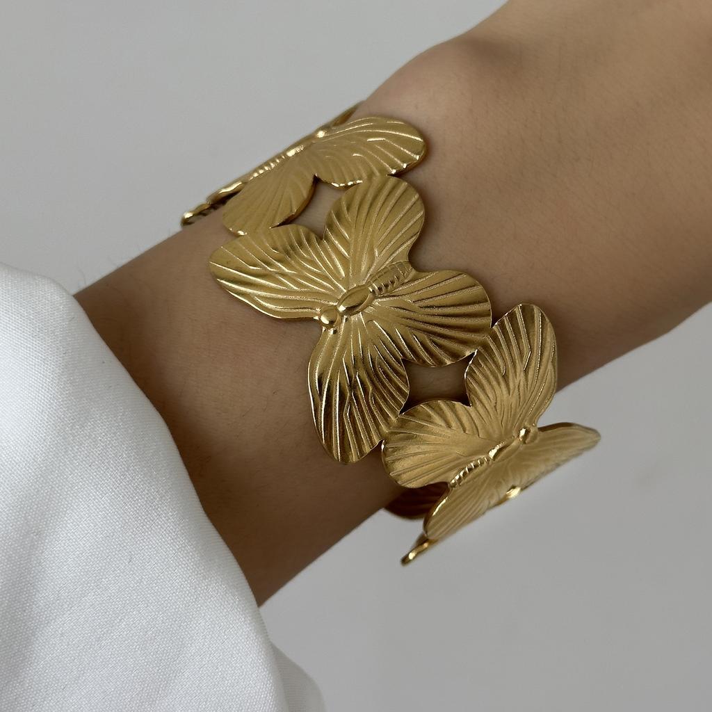 Stainless Steel Wide Bangles for Women Luxury Gold Color Chunky Flower Cuff Bangle Bracelet Femme Vintage Aesthetic Jewelry Gift