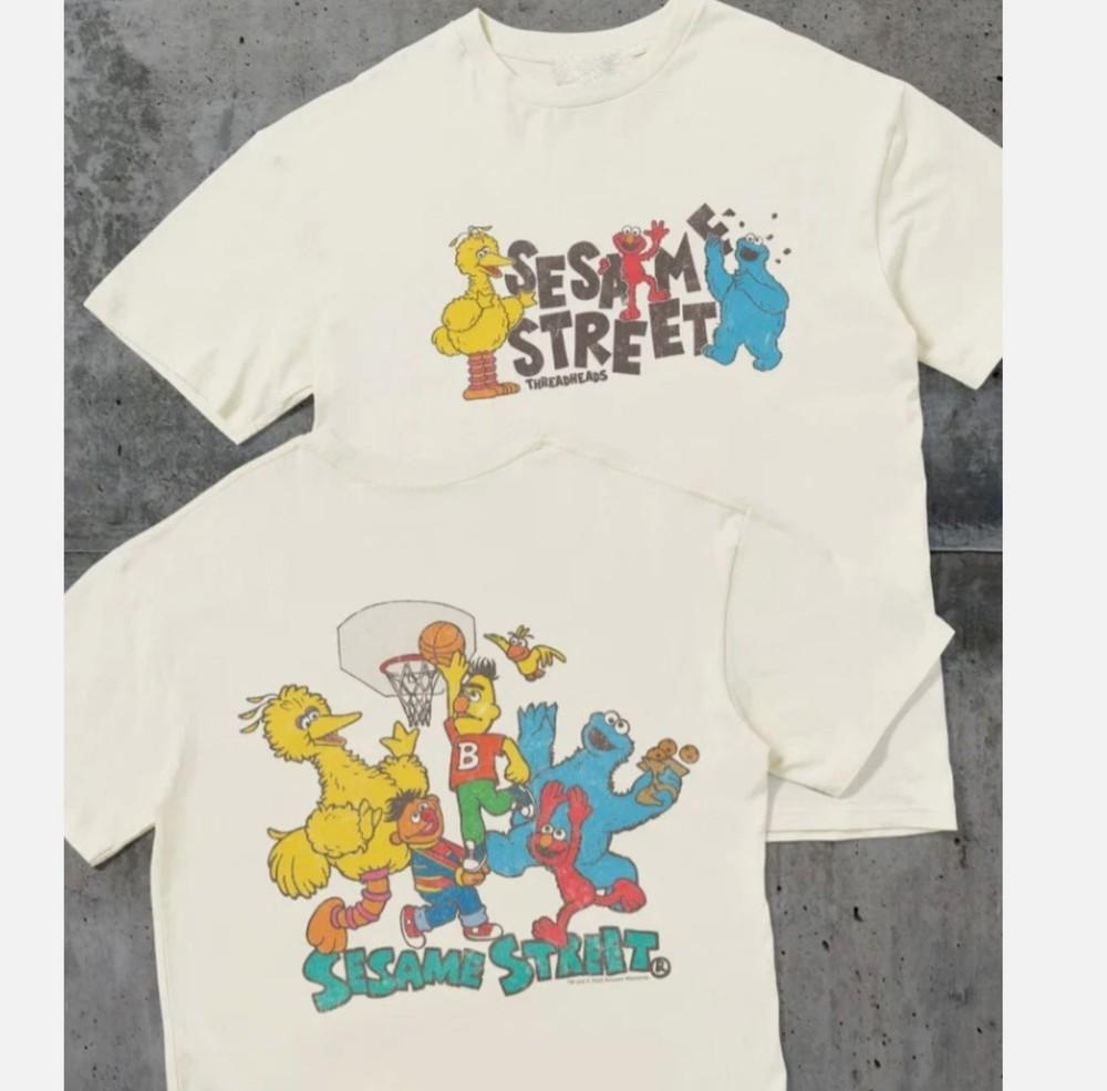 

Sesame Street Hoops Vintage 100% Cotton Unisex T-Shirt Size S-45XL Unisex T-Shirt XL
