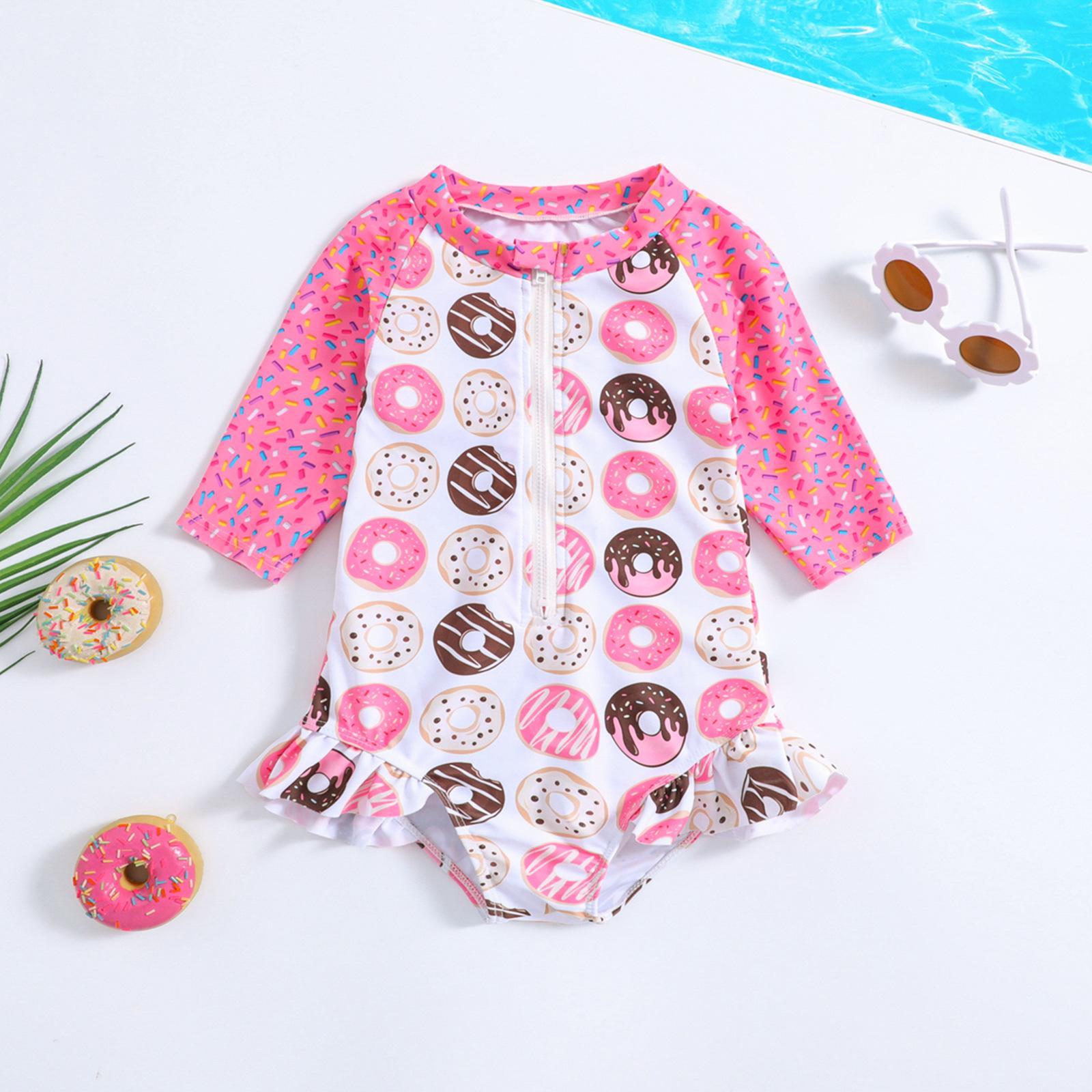 

Girls One-Piece Swimsuit Set with Sun Protection Size 90 розы красного