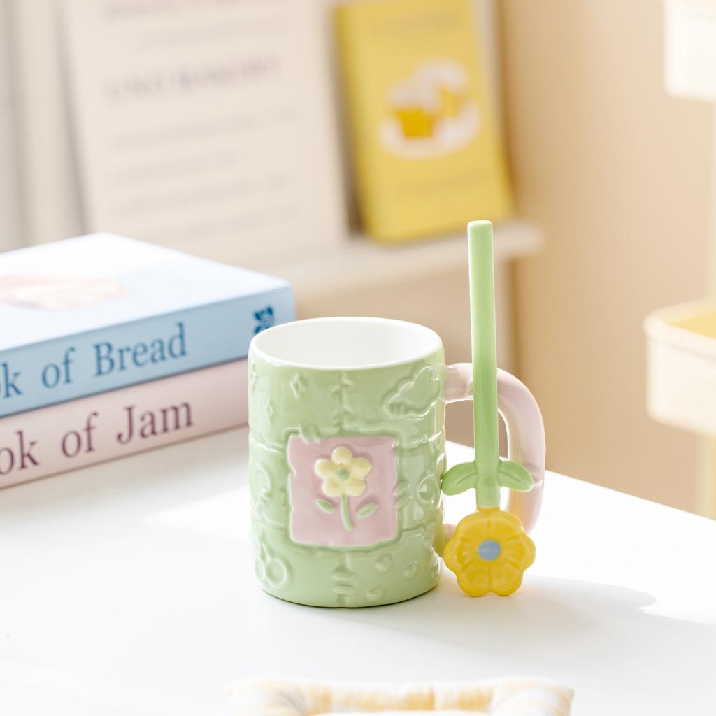 High Value Painted Ceramic Cup with Flowers Ceramic Spoon Couple Mug Hand Painted Flower Cup Student Water Cup