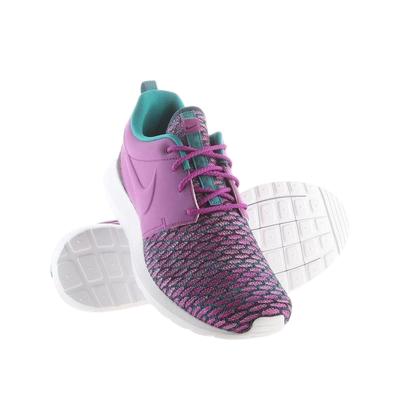 Încălțăminte pentru femei – Adidaşi