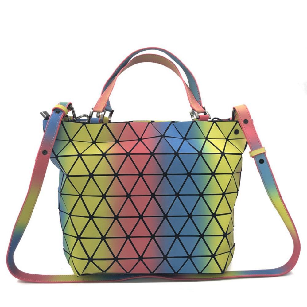 Women's Bucket Bag Rainbow Shoulder Bag Geometric Rhombus Handbag Oblique Span Bag Versatile Fashion Women's Bag