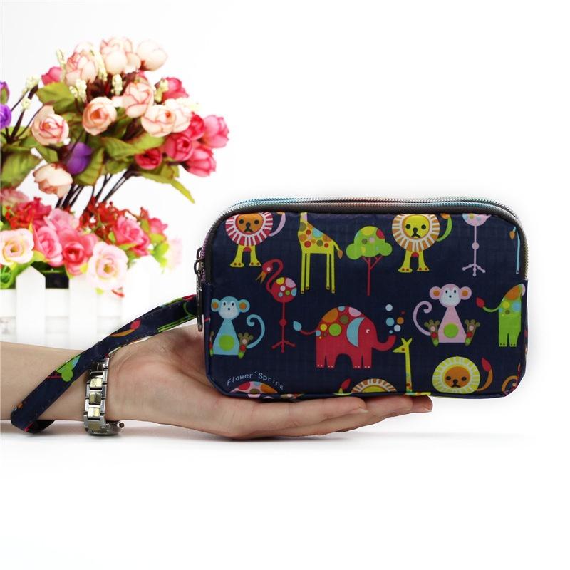 Premium Quality Printing Wallet Cartoon Wallet With Zipper Bag Handbag Features