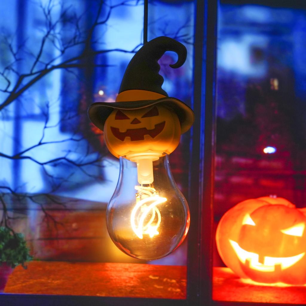 Halloween Decorative Light Bulb Rechargeable Light Bulb with Silicone Hanging Rope Pumpkin Head