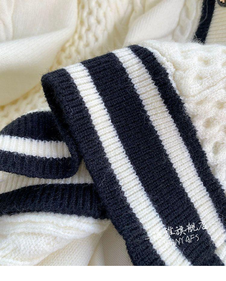 Dámský pletený kardigan střední délky v kolejním stylu - Kolekce Podzim/Zima 2025