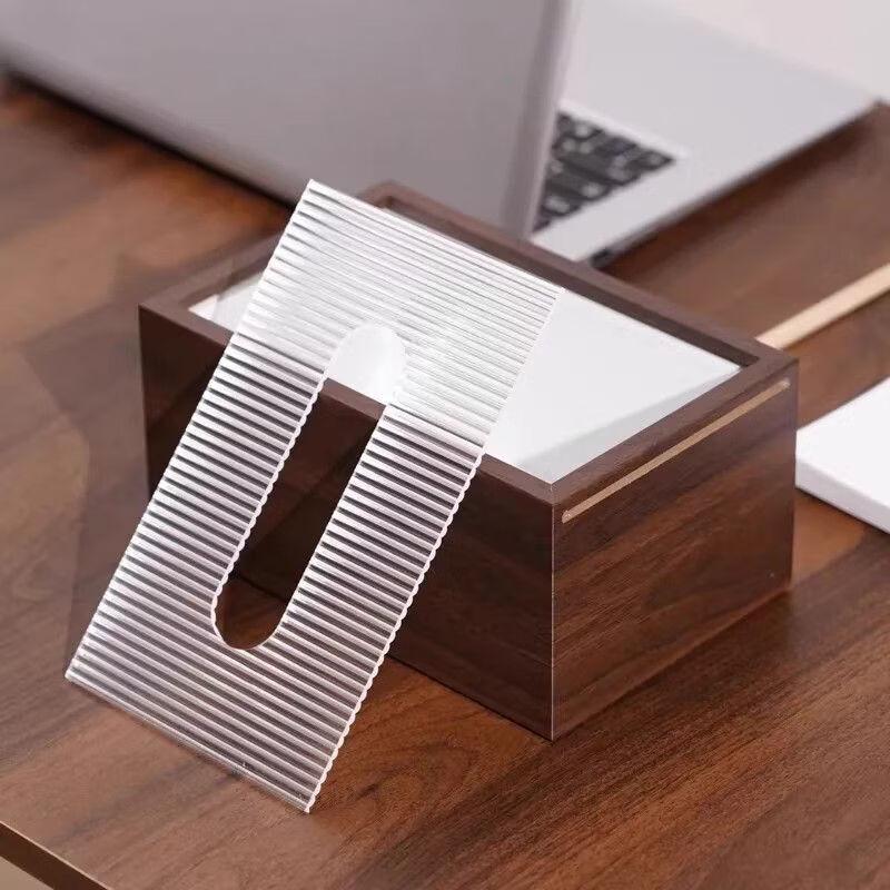 Chinese Style Walnut Wood Desktop Tissue Box