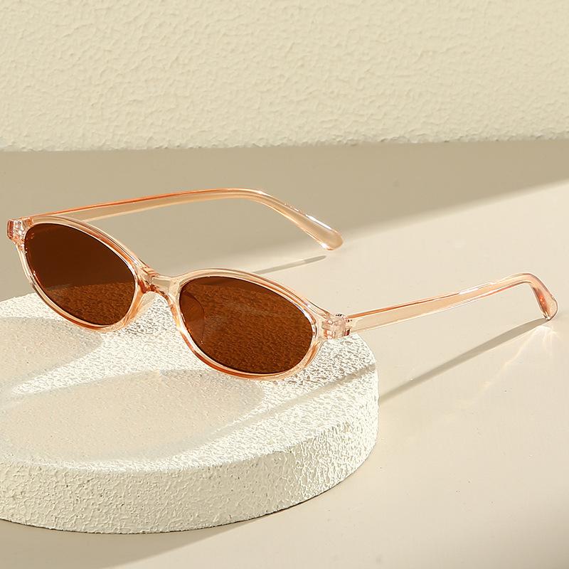 Vintage Small Cat Eye Sunglasses New Leopard Black Designer Small Oval Sun Glasses Retro Fashion Women Sunscreen Glasses Uv400