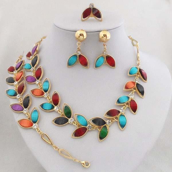 Gold Alloy Leaf Fashion Bride Wedding Jewelry Set Electroplated