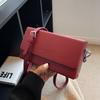 Damska torba crossbody na jedno ramię wysokiej jakości czerwone torby dla osób dojeżdżających do pracy mała kwadratowa torebka pop wszechstronna retro modna nowa