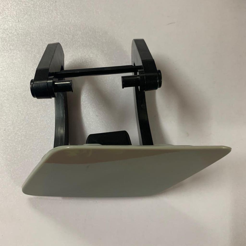 Mercedes-Benz S-Class W221 Headlight Washer Nozzle Bumper Cover 2218801305