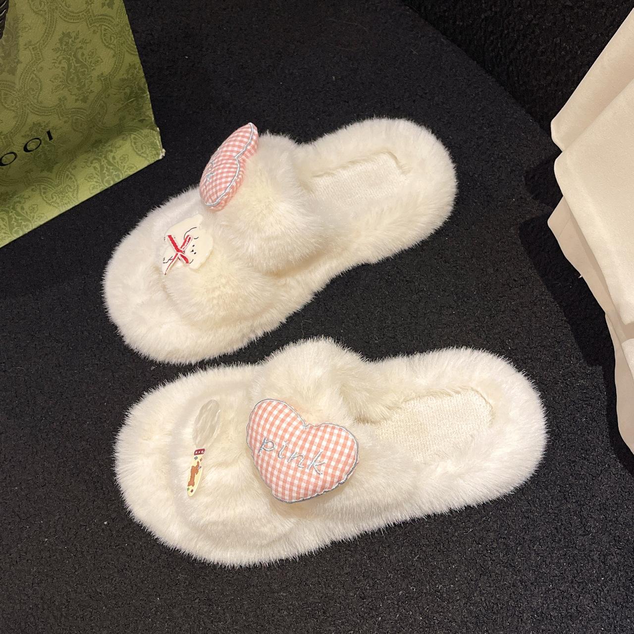 

Fashion Women Cotton Slippers Autumn Winter New Fashion Outdoor Non Slip One Word Slippers Lightweight Comfortable Soft Sole Plush Shoes 35