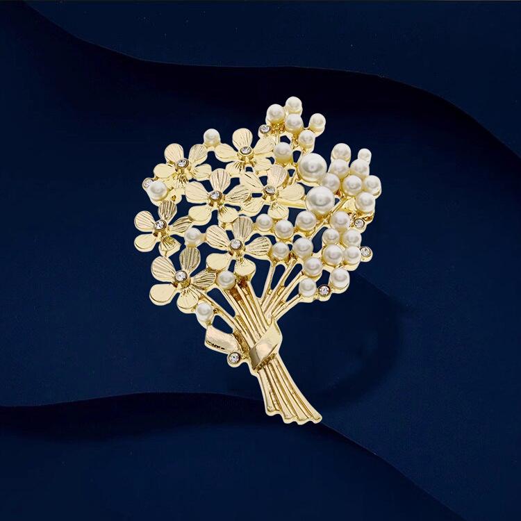 Bouquet Brooch - High-end Women's Creative Style Pearl Brooch with Design Charm Pin