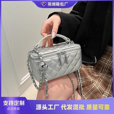 Popular Small Bag Women's New Versatile Chain Messenger Bag Fashion Box Small Square Bag