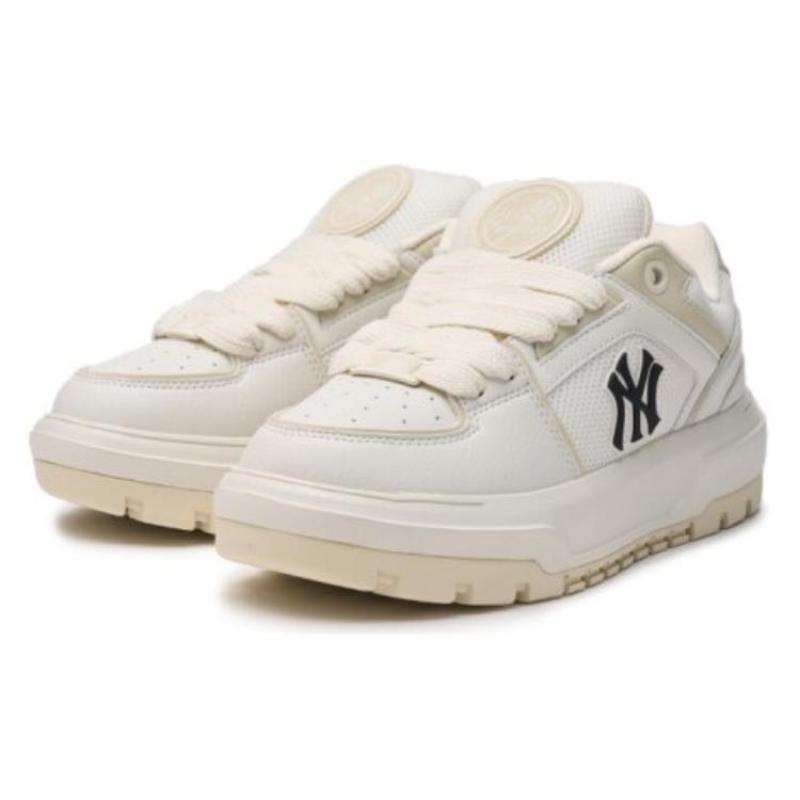 MLB Chunky Liner Slip Resistant Abrasion Resistant Low top Casual Shoes Unisex White Beige Sneakers 3ASXCLW4N-50CRS
