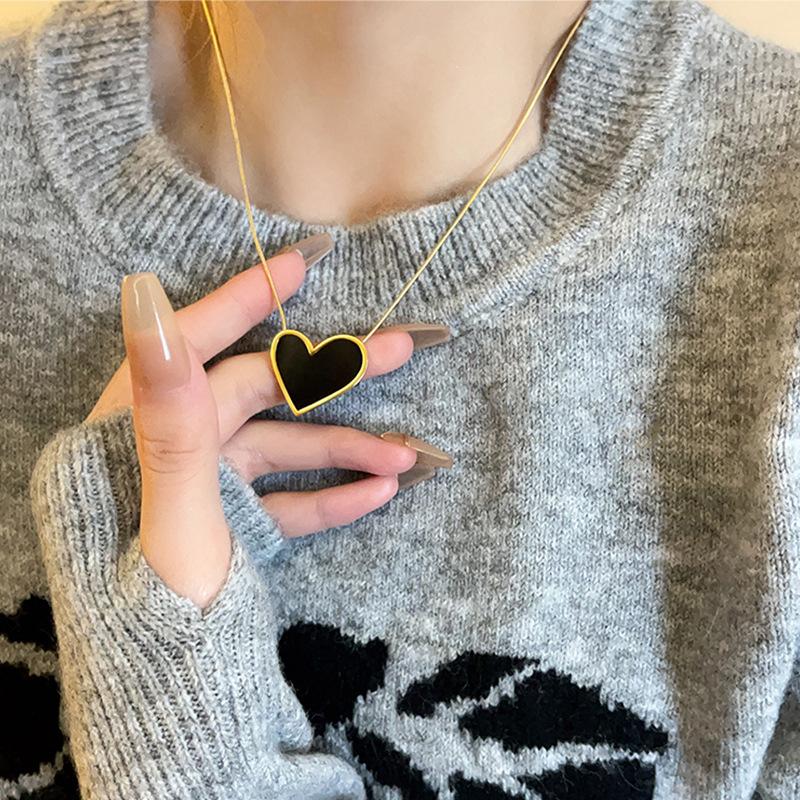 

Women Minimalist Gold Outline Black Enamel Love Heart Stainless Steel Snake Chain Necklace 1pcs золотой