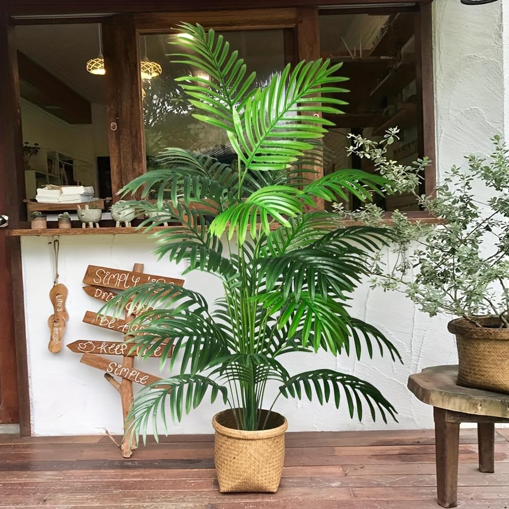 Large Realistic Tropical Palm Tree Artificial Plants - Green Leaves, Suitable for Indoor/Outdoor Garden, Patio, Poolside