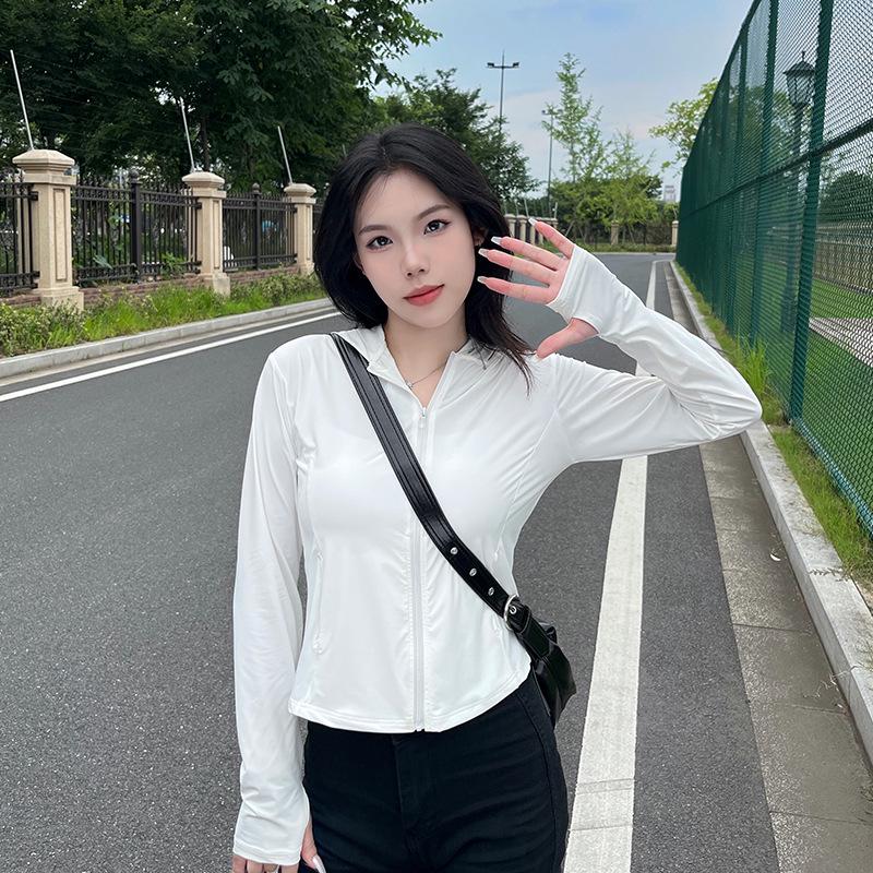 2024 Women s Nylon Ice Silk UV Protection Yoga Jacket - Breathable Summer Shield M
