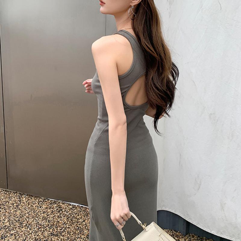 Sommerkleider, sexy, eng, ärmellos, Paket, Hüfte, lange Kleider, süße, würzige Taille, schlanke Neckholder-Tank-Kleider
