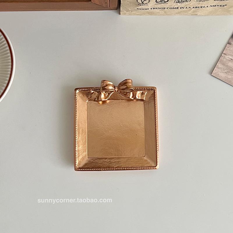 Vintage Bow Jewelry & Aromatherapy Tray: Decorative Display Plate for Ornaments & Desktop Storage