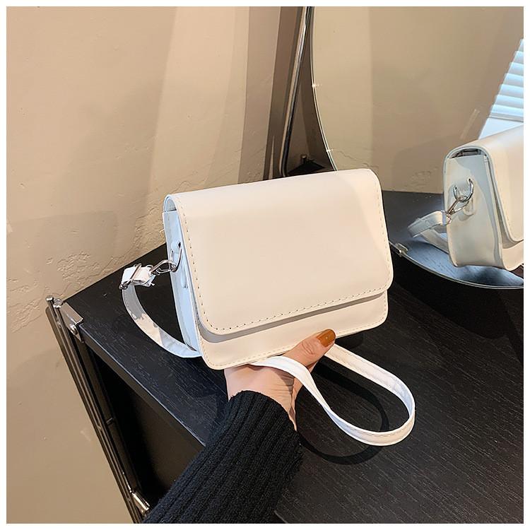 Trendige Streetstyle Umhängetasche 2023 Winter Neu Lässige Pendlertasche Retro Einfach Kleine Quadratische Tasche