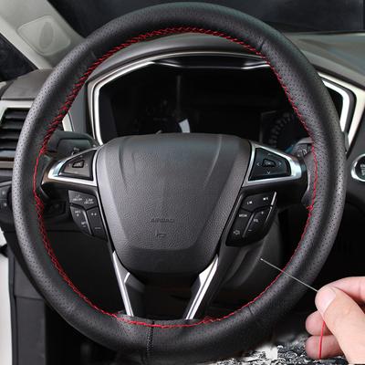 Poťah na volant do auta Protišmyková mäkká umelá koža 38 cm s ihlami a niťovým opletením na volante auta