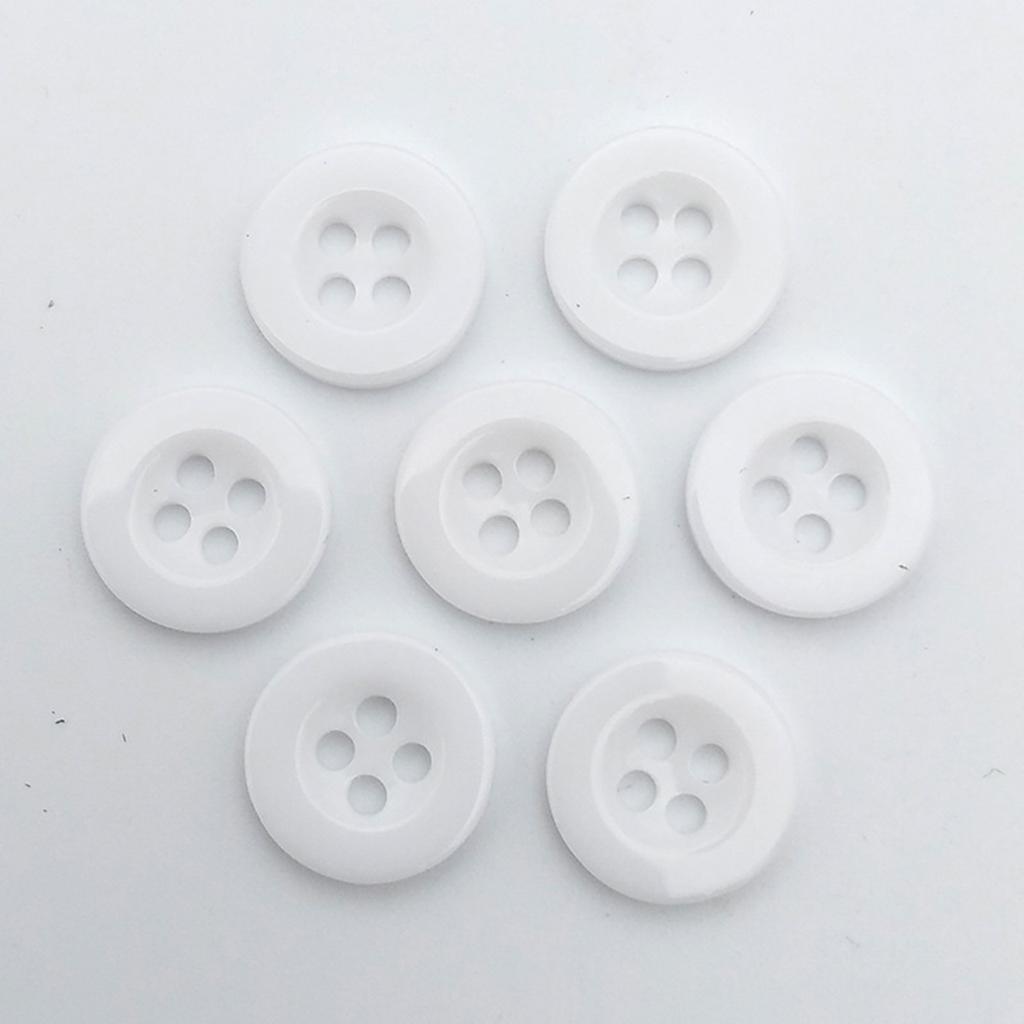 30pcs 15mm/0.59in Black White Resin Buttons Round 4 Holes Solid Color Buttons For Clothes Shirt DIY Accessories
