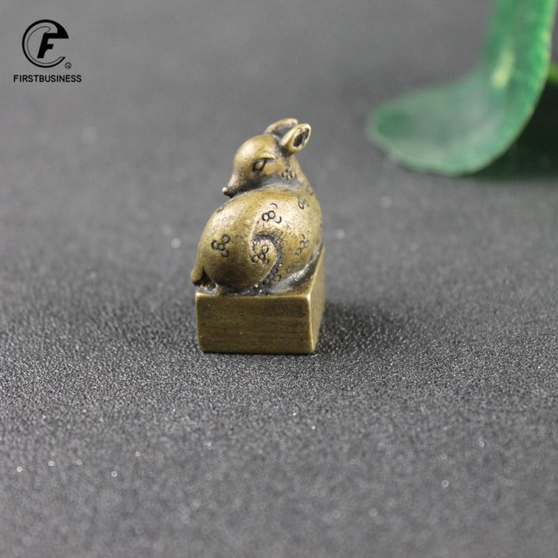 Antique Bronze Pure Copper Lucky Sika Deer Seal Desktop Ornaments Copper Animal Miniature Figurine Brass Deer Statue Decoration