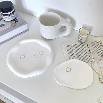 Nordic Style Simple and Irregular Storage Tray Plaster Tray Jewelry Ornaments Photo Decoration Props Photography Objects Home