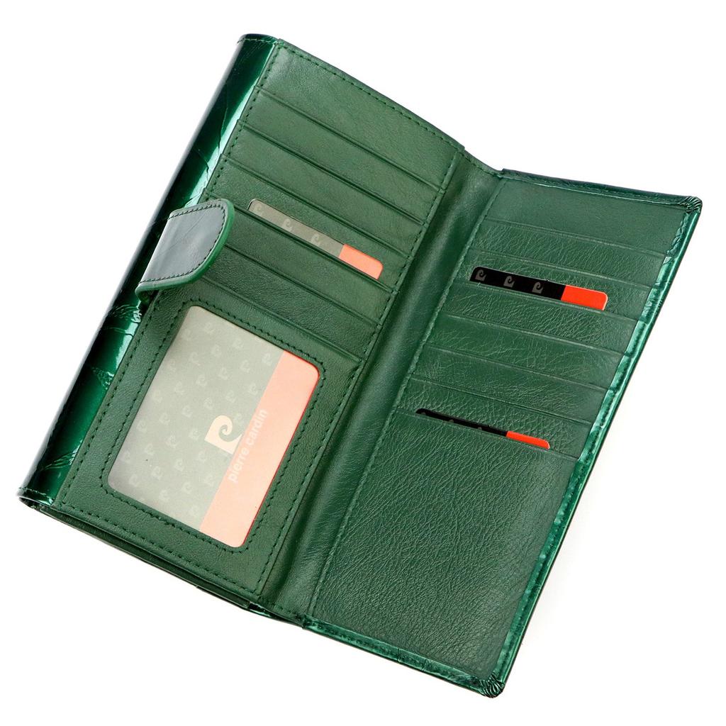 Lacquered Women's Wallet Made of Natural Leather Pierre Cardin 02 LEAF 122