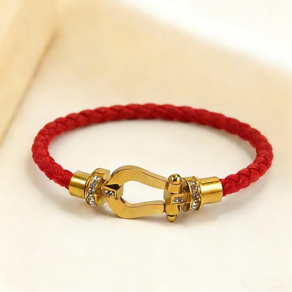 2026 Popular Pulsera en Forma de U de Herradura Tejida Microincrustada Ladrillo Medio Cuerda de Cuero de Doble Capa Hebilla Magnética Pulsera de Herradura