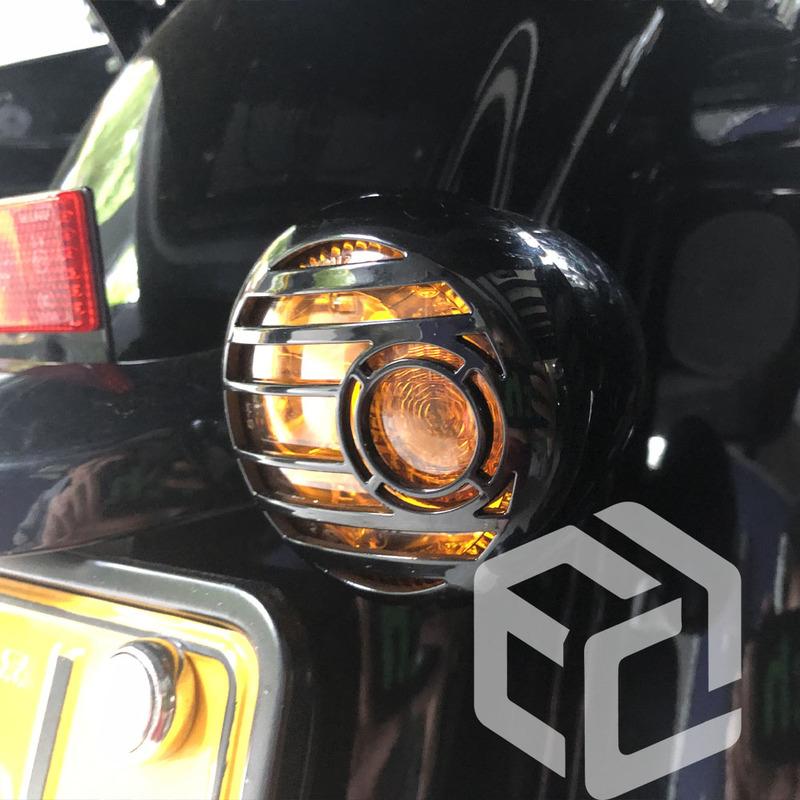 2PCS/SET Turn Signal Light Cover For Harley Road King Road Glide Softail Standard FXST Slim FLSL Sport Glide Street Glide