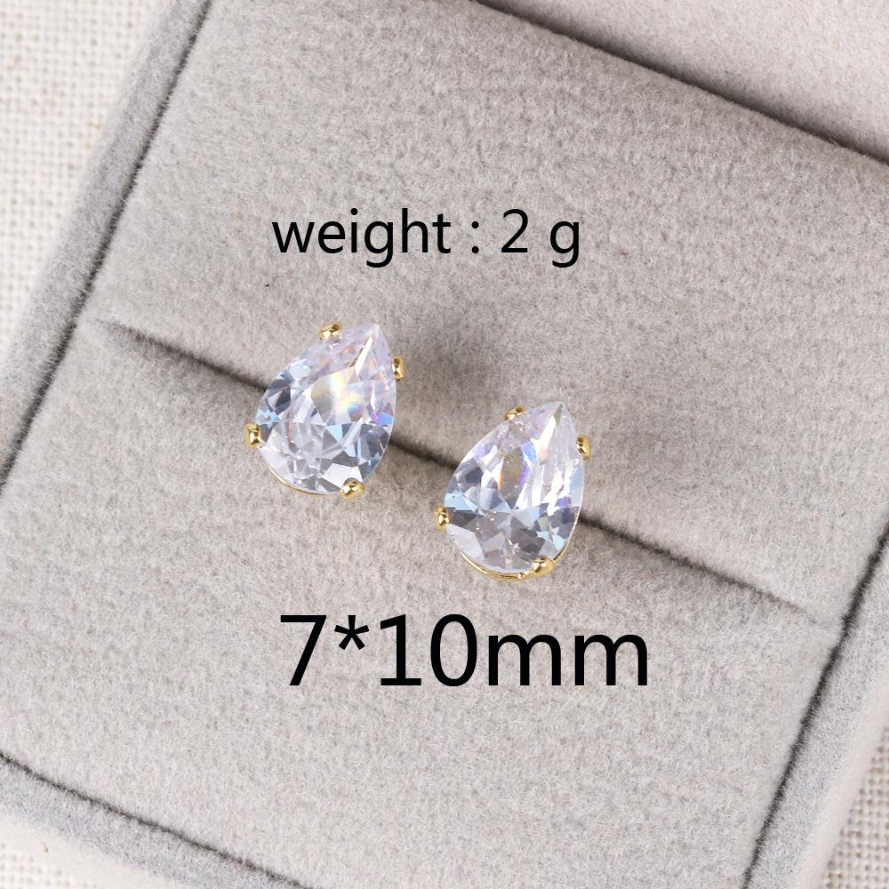 Delicate Water Drop Shaped Stud Earrings Luxury Silver Color Crystal CZ Ear Earrings for Women Fashion Versatile Jewelry