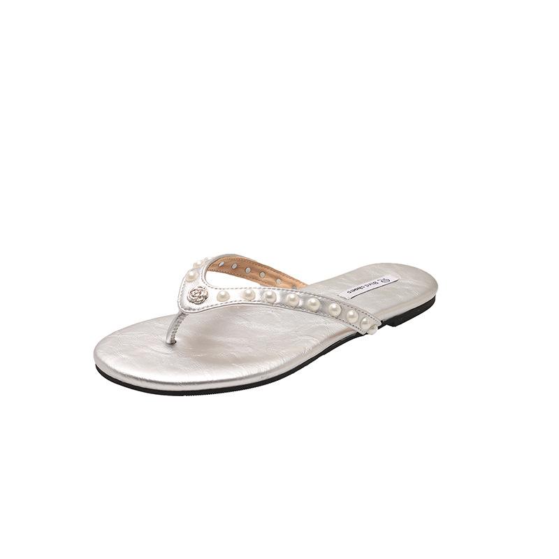 French Retro Flip-flops Women's Summer Outer Wear 2025 New with Skirt Flat Bottom Pinch Casual Beach Cool Slippers