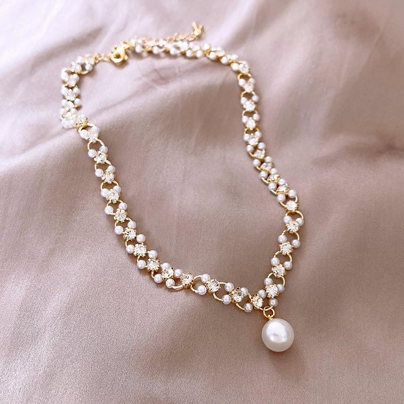 French Pearl Necklace Female Niche Design Light Luxury Personality Collarbone Chain Fashion Temperament Neck Chain