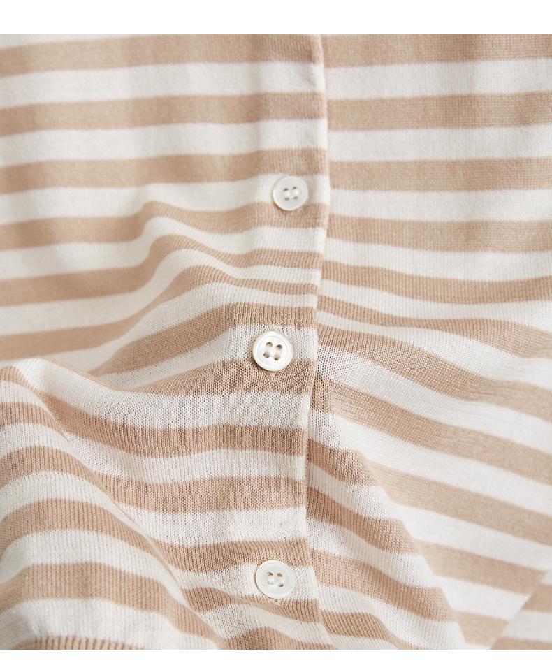 Artistic Striped Mulberry Silk Cardigan - Women's Black & White Round Neck Knit Top for Autumn