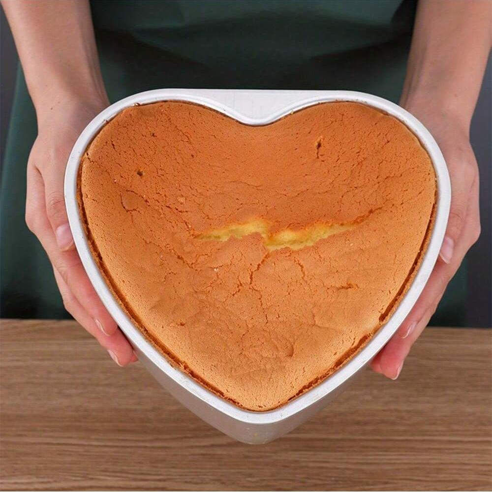 Nieprzywierająca Forma do Ciasta w Kształcie Serca z Wyjmowanym Dnem Aluminiowa Forma do Pieczenia DIY na Święta i Wydarzenia Niezbędny Akcesorium Kuchenne