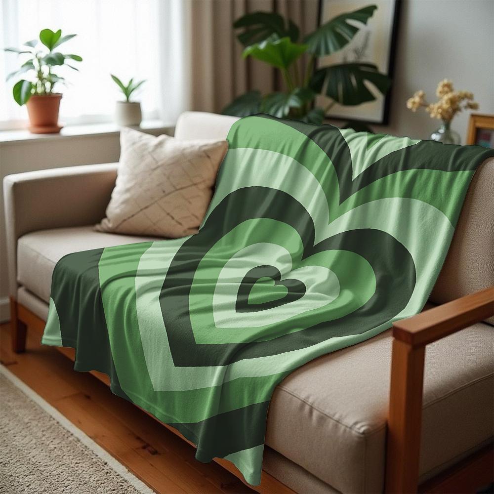Gradient Green Concentric Hearts Anime Cartoon Flannel Blanket Soft Warm Throw for Bedroom Sofa Car Kids Holiday Gift