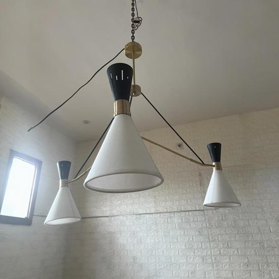 3-Arm Mid-Century Modern Sputnik Chandelier with Shades Hanging Ceiling Light for Dining Room, Kitchen, Living Room, Bedroom Unique