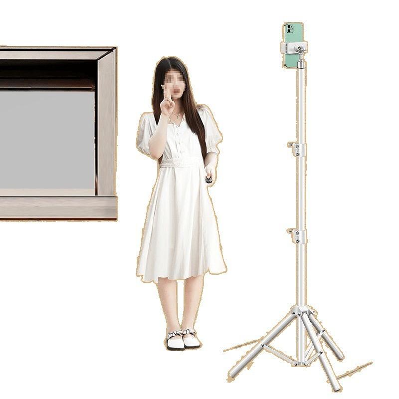 Universal Metal Tripod Stand for Live Streaming & Photography