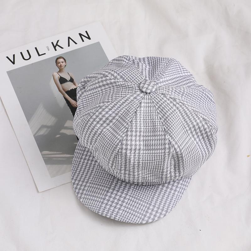 Women All Match Retro Plaid Short Brim Beret for Autumn Winter Wear