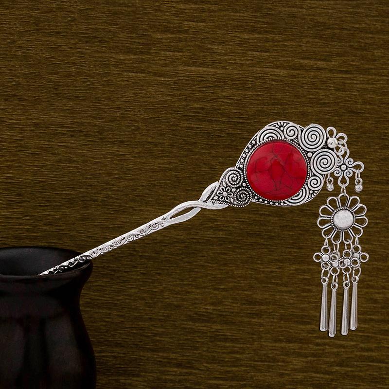 Retro Peacock Fringed Walking Hairpin, Miao Ethnic Style Butterfly Hairpin, Ancient Style Disc Hair Accessories For Women