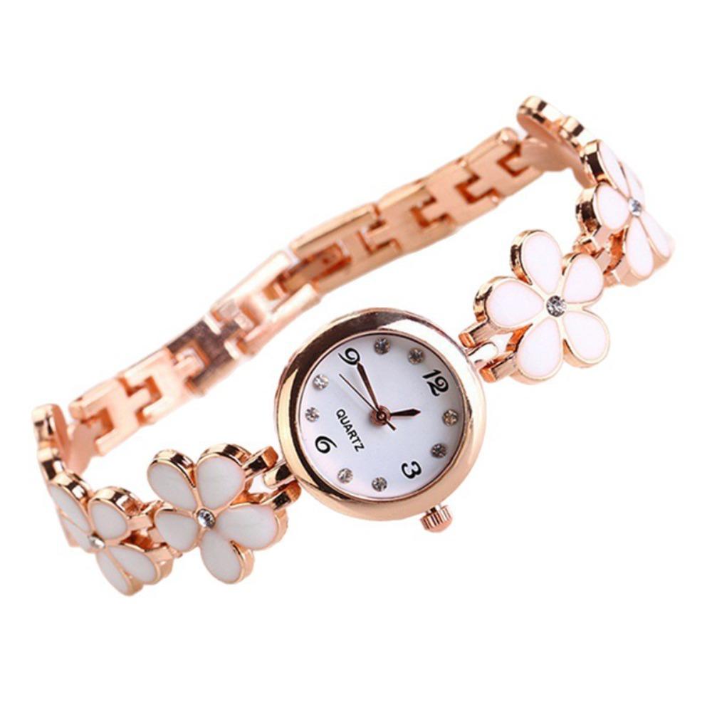 Fashionable Multi Color Women's Quartz Watch Five-Leaf Flower Small & Delicate Ladies Watch Floral Design Watch Perfect Gift